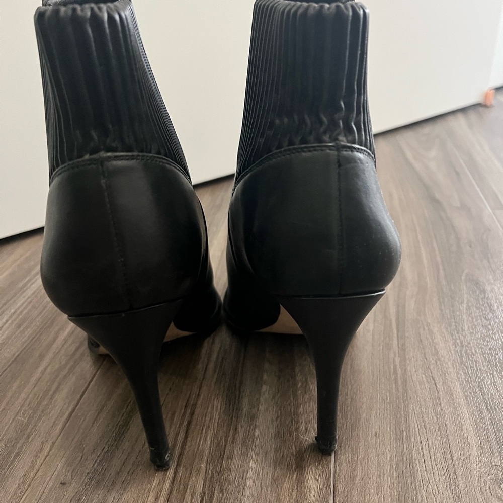 BCBG booties - Picture 5 of 8